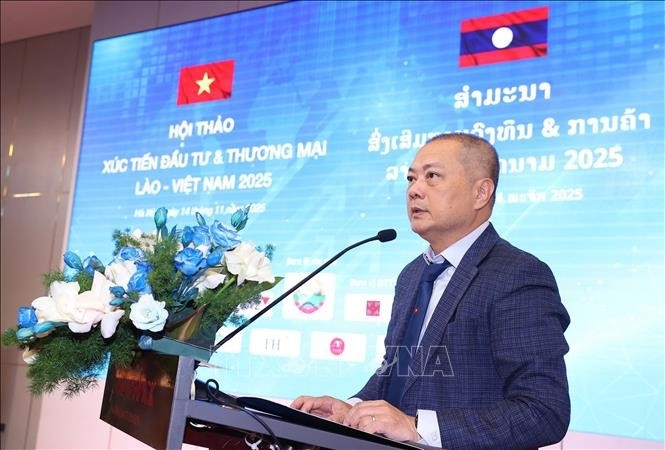Vietnam, Laos promote trade, investment cooperation toward US$5 bln trade target